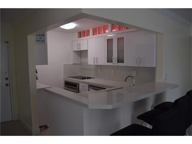 Foto principal - 3522 NE 171st St