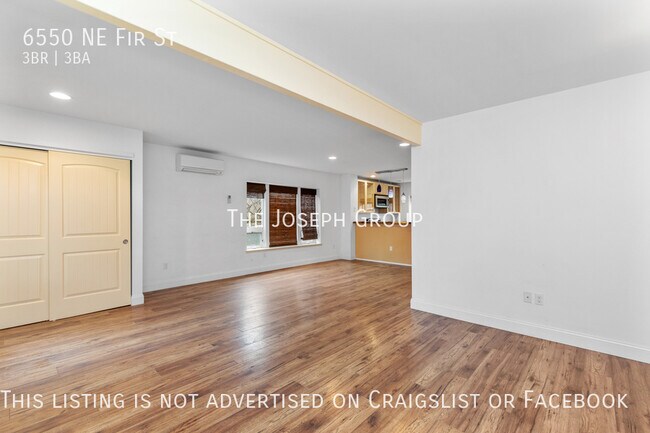 Building Photo - Vintage charm with modern updates! 3 bed/2...