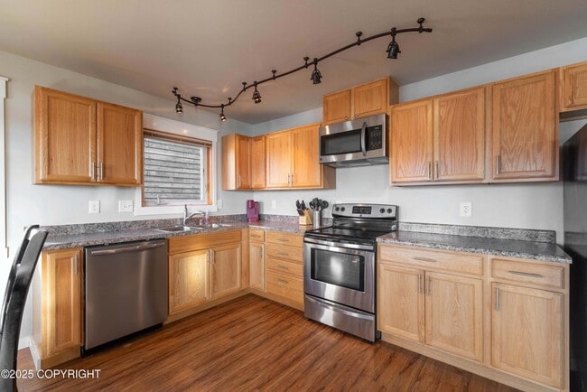 Building Photo - 1254-1256 Water St