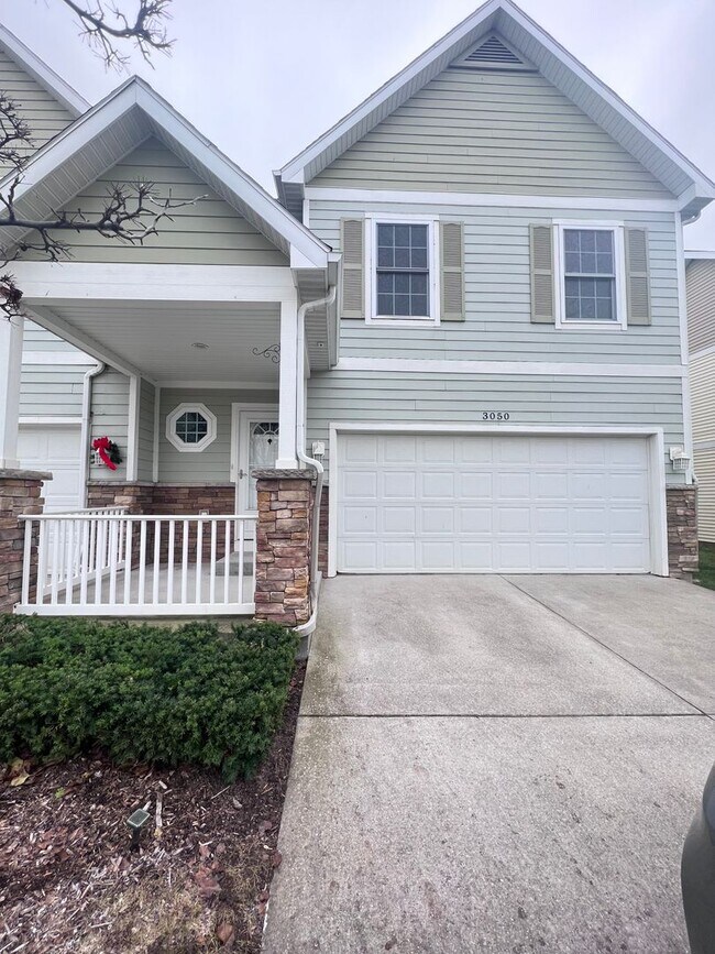 Building Photo - 3050 Ledgestone Pl NE