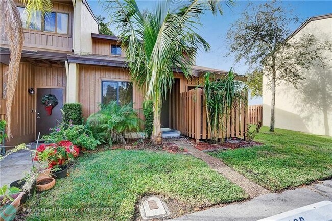 Foto del edificio - 4241 S Pine Island Rd