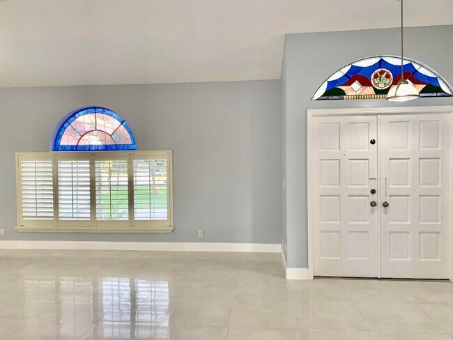 Foto del edificio - 1103 Lake Breeze Dr