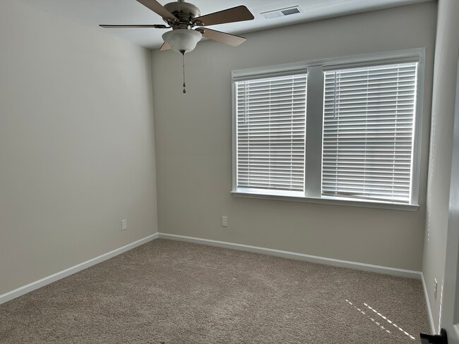 Building Photo - 9101 Harwen Ln