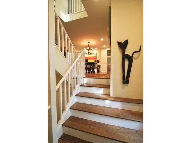 Foto del edificio - 28 Greenway Gables