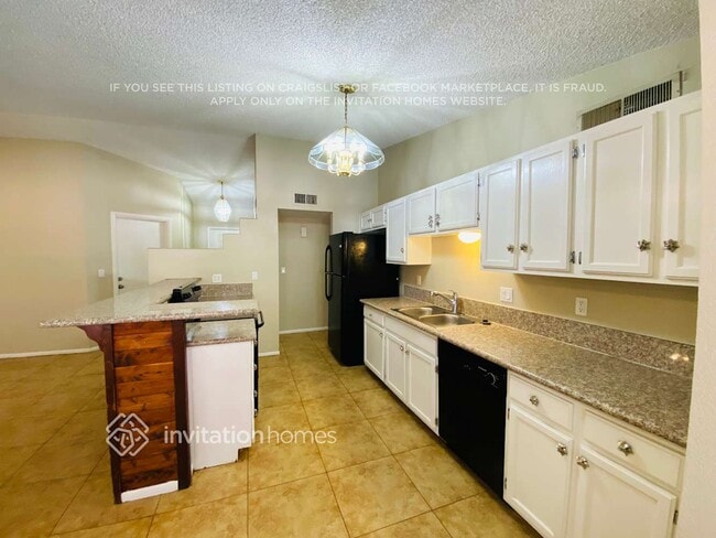 Foto del edificio - 2323 N Evergreen St