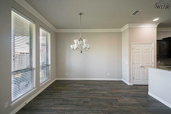 Foto del edificio - 5007 Southfork Dr