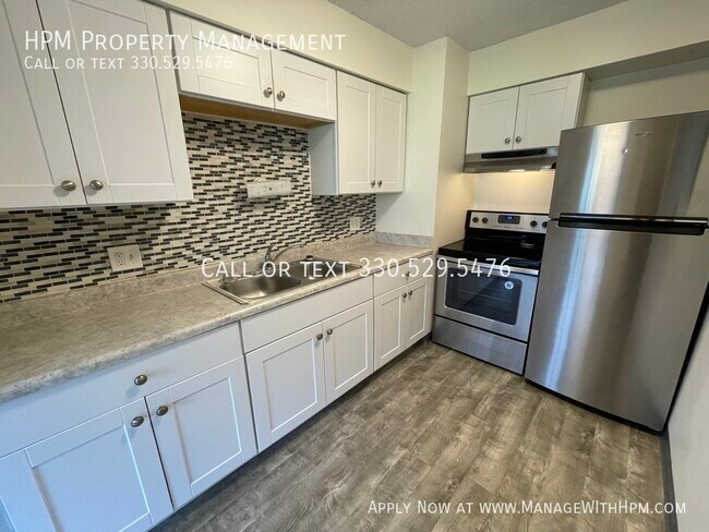 Foto del edificio - 1017 Howe Ave