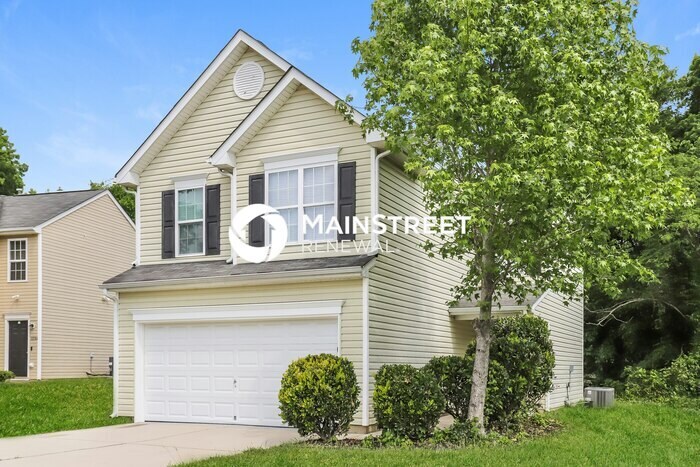 Primary Photo - 3 Bedroom Pet-Friendly Home in GREENSBORO,...