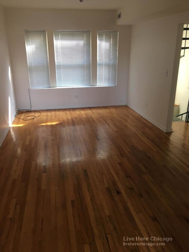 Foto principal - 6200 S Woodlawn Ave