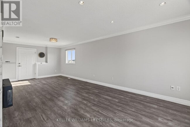 Building Photo - 1608 Evans Blvd