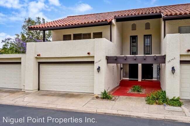 Building Photo - 2 br, 1.5 bath House - 30747 Calle Chueca