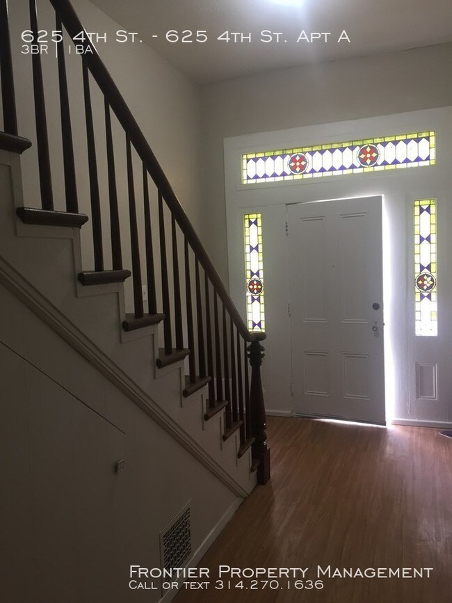 Building Photo - 3 Bedroom Apartment in Boonville