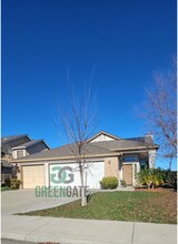 Building Photo - 433 Montclair Ln