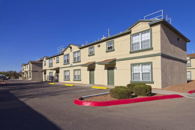 Foto del edificio - Arrowhead Place