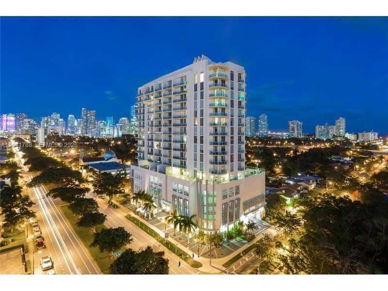 Foto del edificio - 2525 SW 3rd Ave