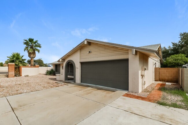 Foto del edificio - 8931 N 105Th Ln