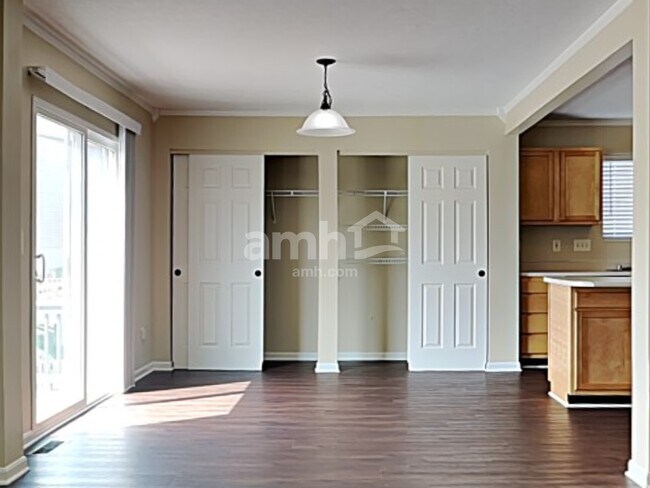 Building Photo - 501 Colby Court