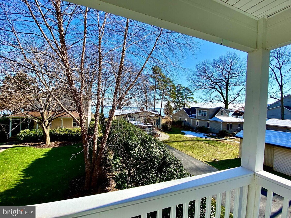 18816 River Dr, Cobb Island, MD 20625 House Rental in Cobb