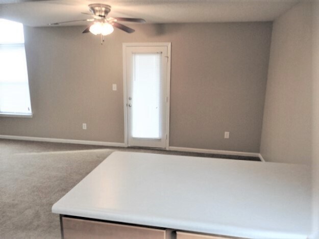 Building Photo - 4337 Valley Trace Dr