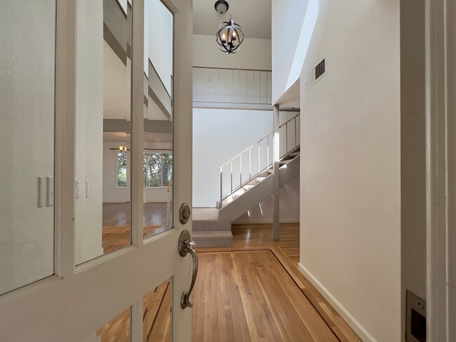 Foto del edificio - Four Bedroom Browns Valley Home