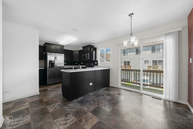 Building Photo - 1655 Ruby Dr