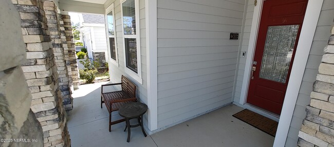 Foto del edificio - 13306 Brookwater Dr
