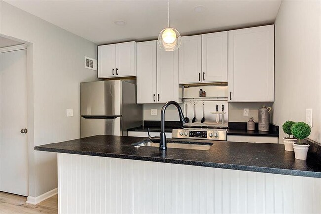 Foto del edificio - 9923 W 52nd St