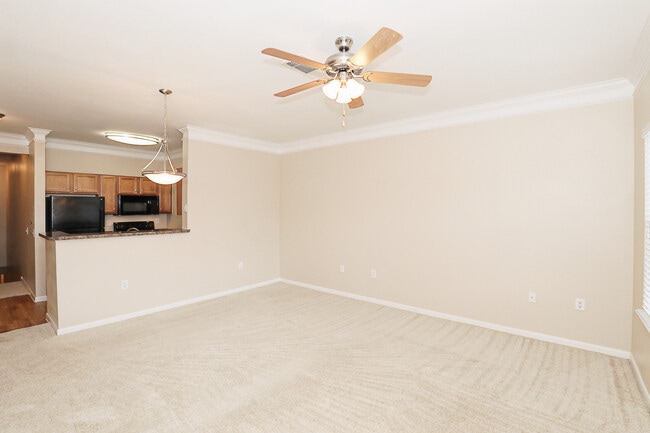 Living/Dining Area - Villas at Cypresswood