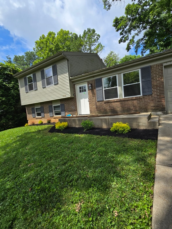 Building Photo - 9008 John Paul Ct