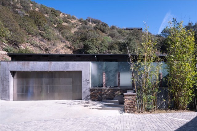 Foto del edificio - 2420 Bowmont Dr