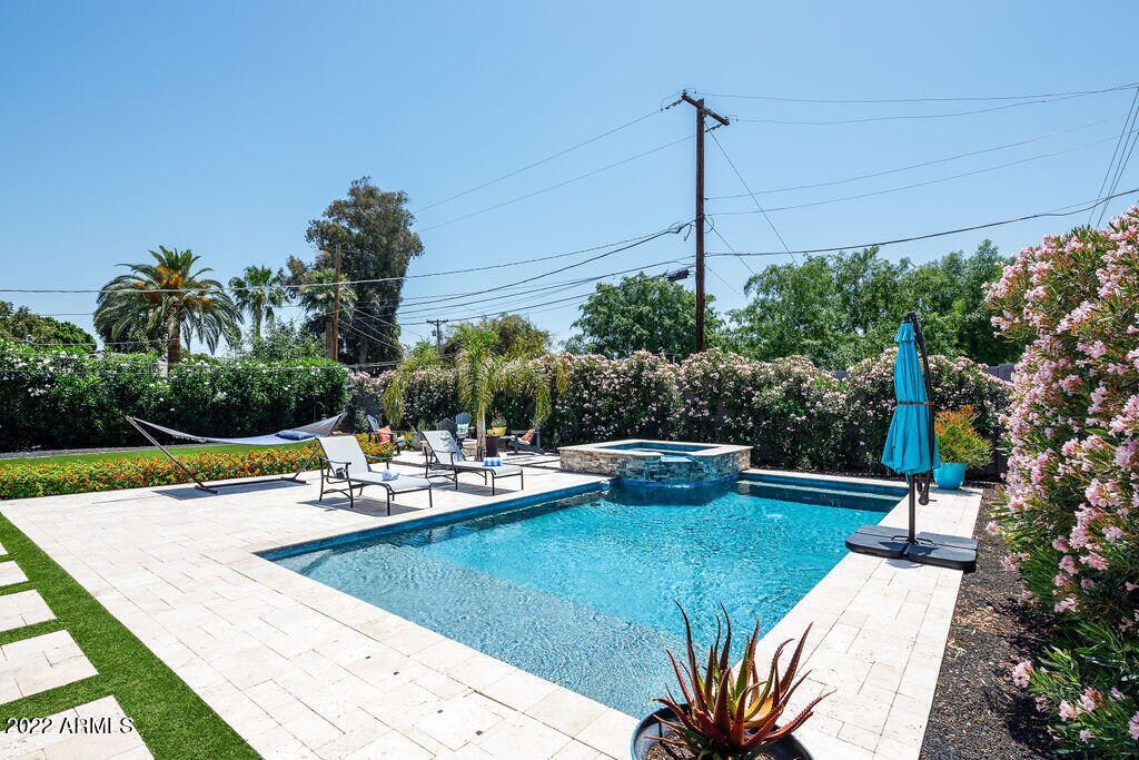 Foto principal - 1801 E Meadowbrook Ave
