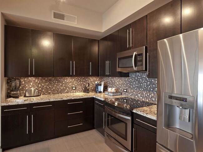 Foto del edificio - 3333 Allen Pkwy