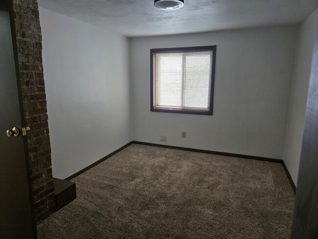 Dormitorio - 2725 Soo Marie Ave