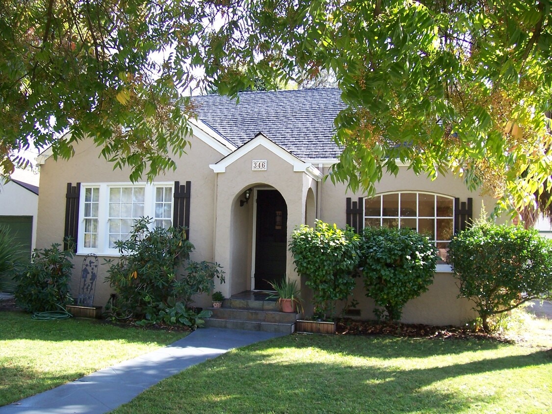 346 Benton St, Santa Rosa, CA 95401 House Rental in Santa Rosa, CA