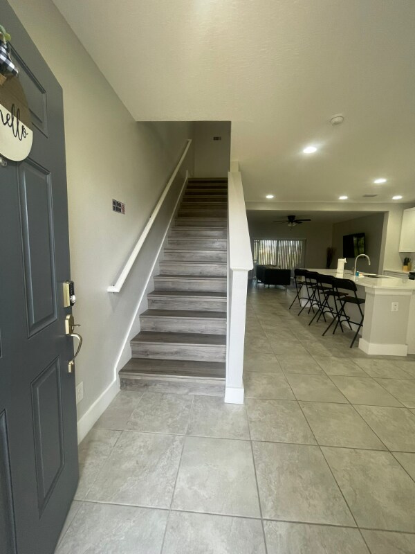 Building Photo - 386 Annabelle Way