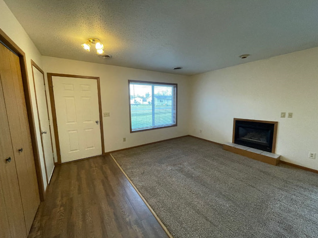 Foto del edificio - 13287 39th Ave N
