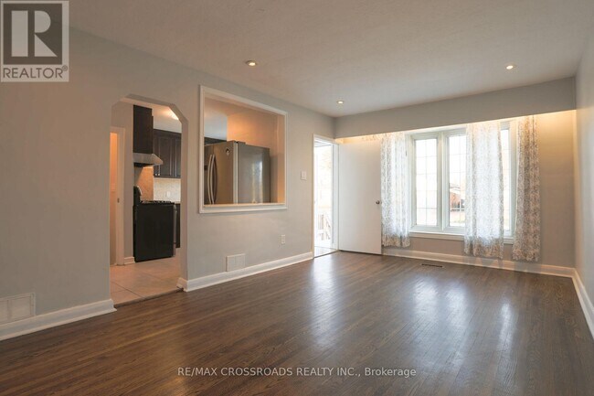 Photo du bâtiment - 17 Strode Dr