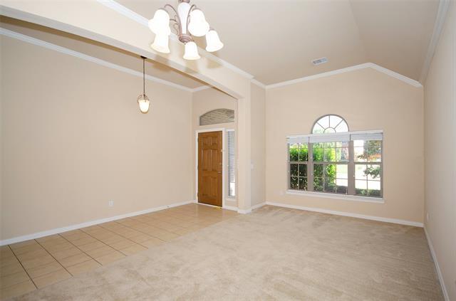 Foto del edificio - 907 Mustang Ridge Dr