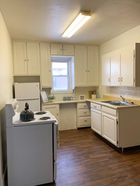 Building Photo - McDonald 1226