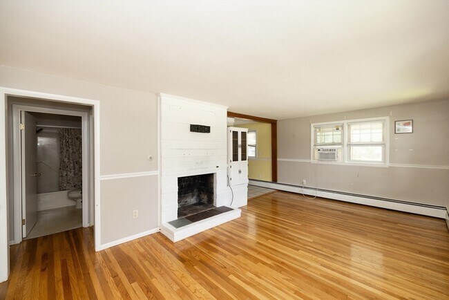 Building Photo - 68 Breer Cir