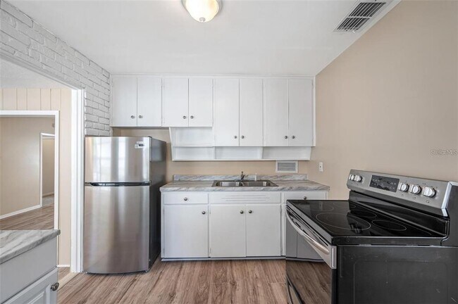 Foto del edificio - 5055 3rd Ave S