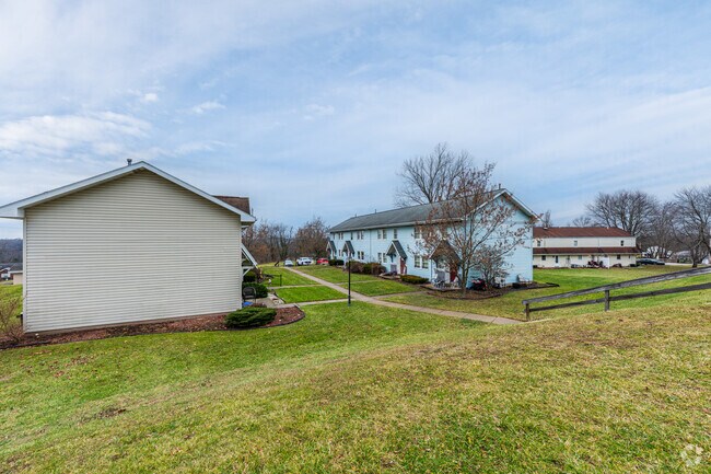 Jardines - Mayfield Village