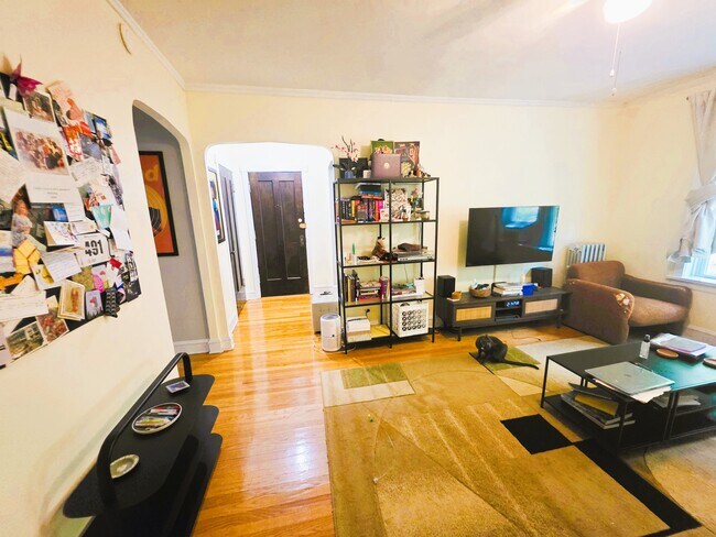 Foto del edificio - 4800 N Hermitage Ave