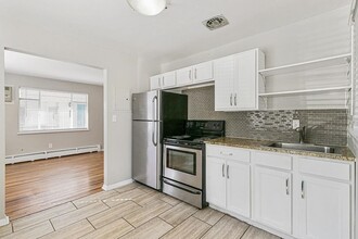 Building Photo - 1043 Ammons St