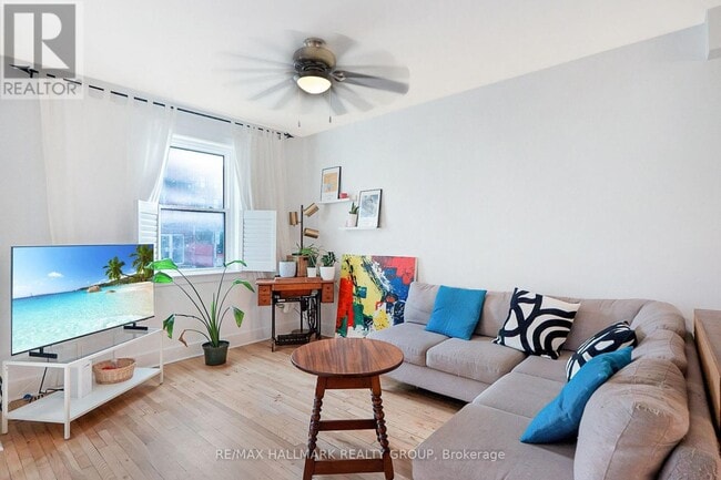 Building Photo - 287 St. Patrick St