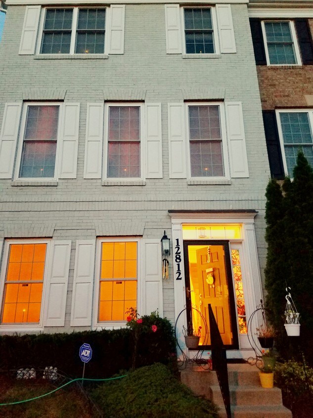12812 Ethel Rose Way, Boyds, MD 20841 Townhome Rentals in Boyds MD
