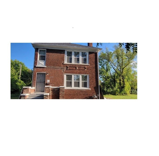 Primary Photo - 3263 Carter St