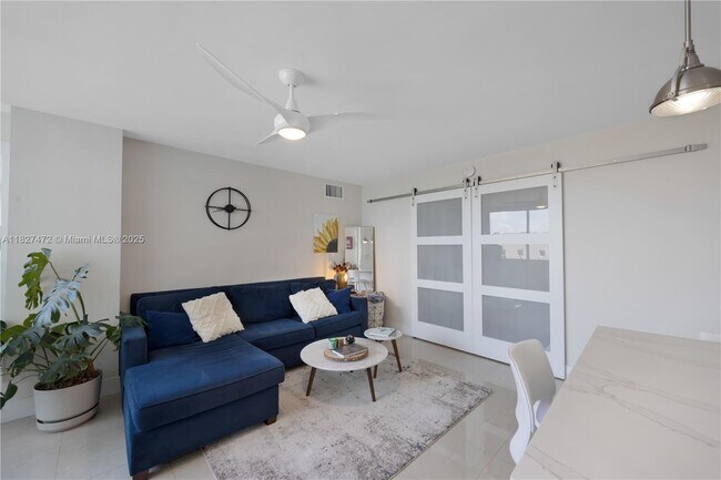 Building Photo - 7135 Collins Ave