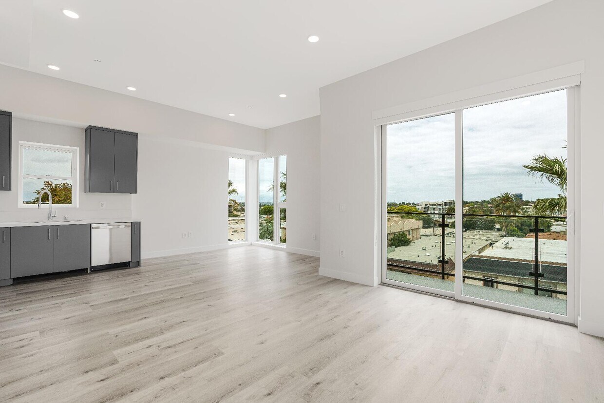 Foto principal - 3308 Mentone Ave