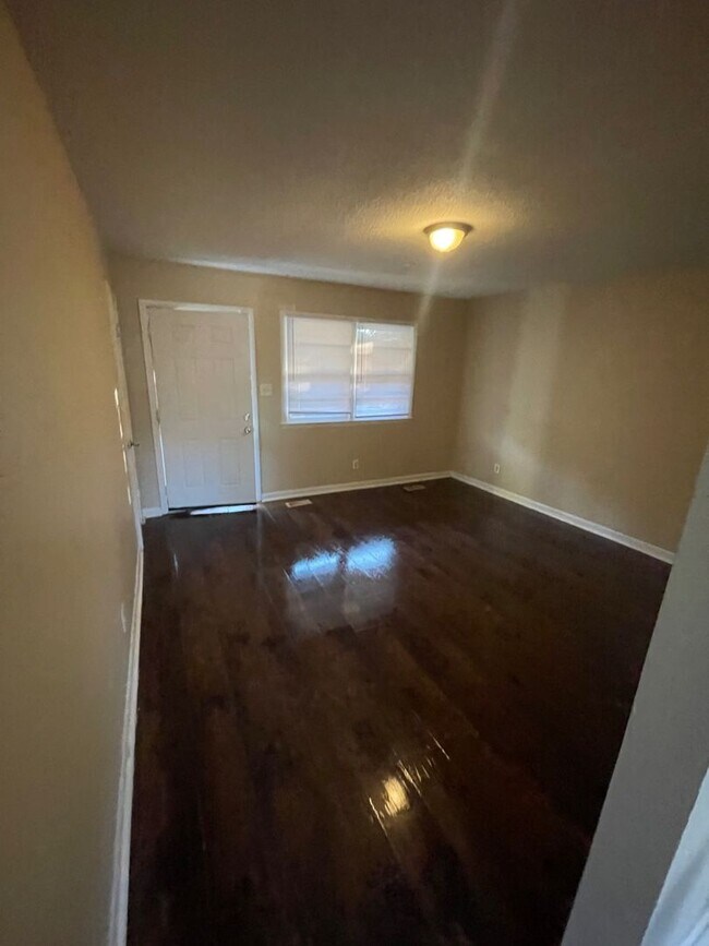Building Photo - BELOW MARKET RENT!